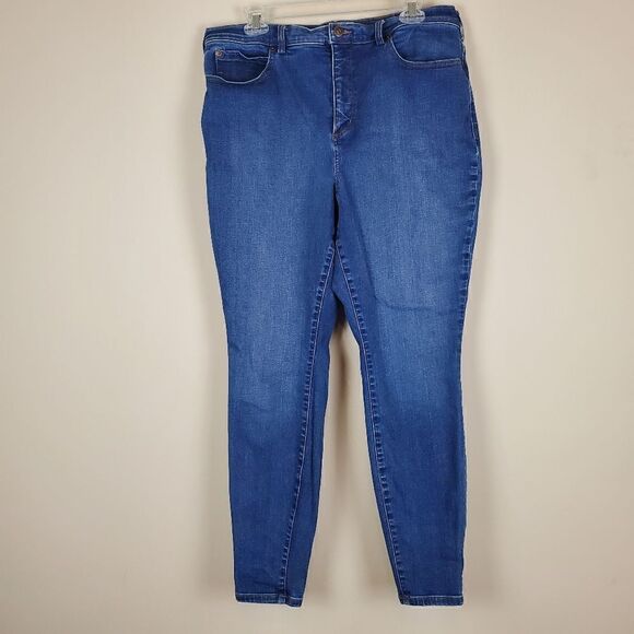 Duluth Trading Straight Jeans Size 16 Regular - Picture 1 of 6